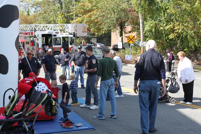 NFD 2013 Open House. 10-13-2013.
Photo by Vincent P. Tuzzolino
